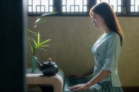 华体会体育-赫尔辛基的极夜绝杀，当福登的节奏乐章，奏响芬兰冰原上的世界杯悲歌