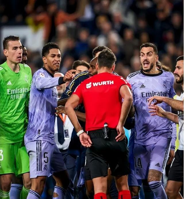 华体会-包含豪门之争:马德里竞技对阵瓦伦西亚,激情碰撞的词条  第2张 华体会-包含豪门之争:马德里竞技对阵瓦伦西亚,激情碰撞的词条  第2张