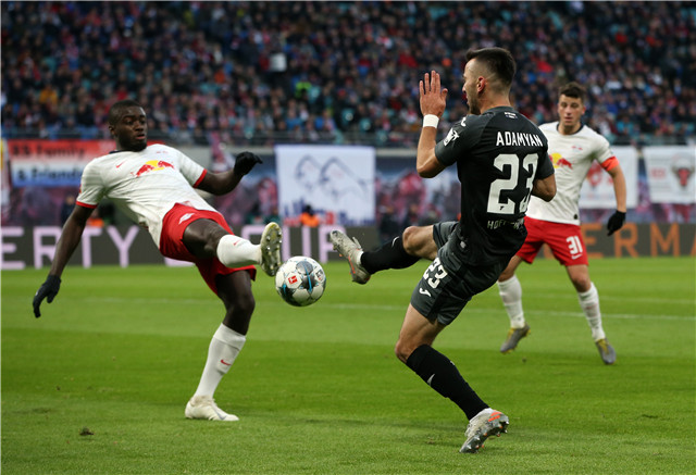 华体会体育-奥格斯堡大胜霍芬海姆,前锋连入三球  第2张 华体会体育-奥格斯堡大胜霍芬海姆,前锋连入三球  第2张