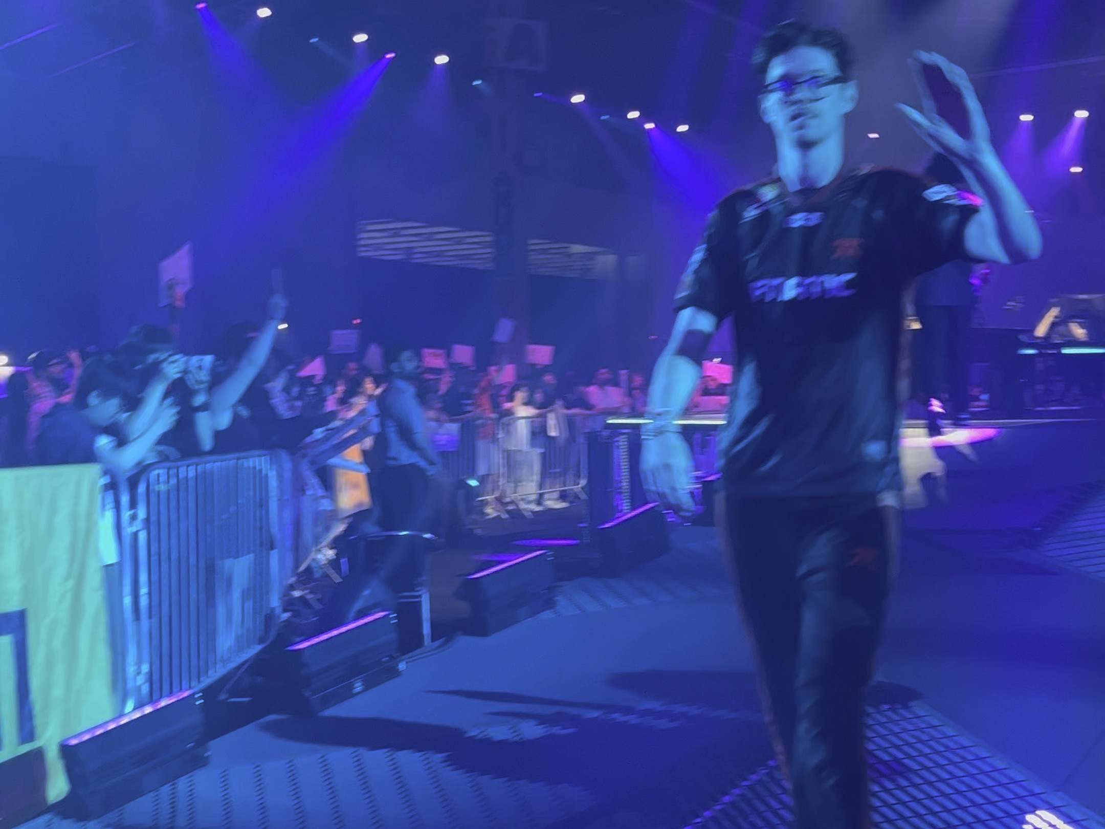 华体会登录-关于V5强势FNC，CoreJJ制霸全场的信息  第2张