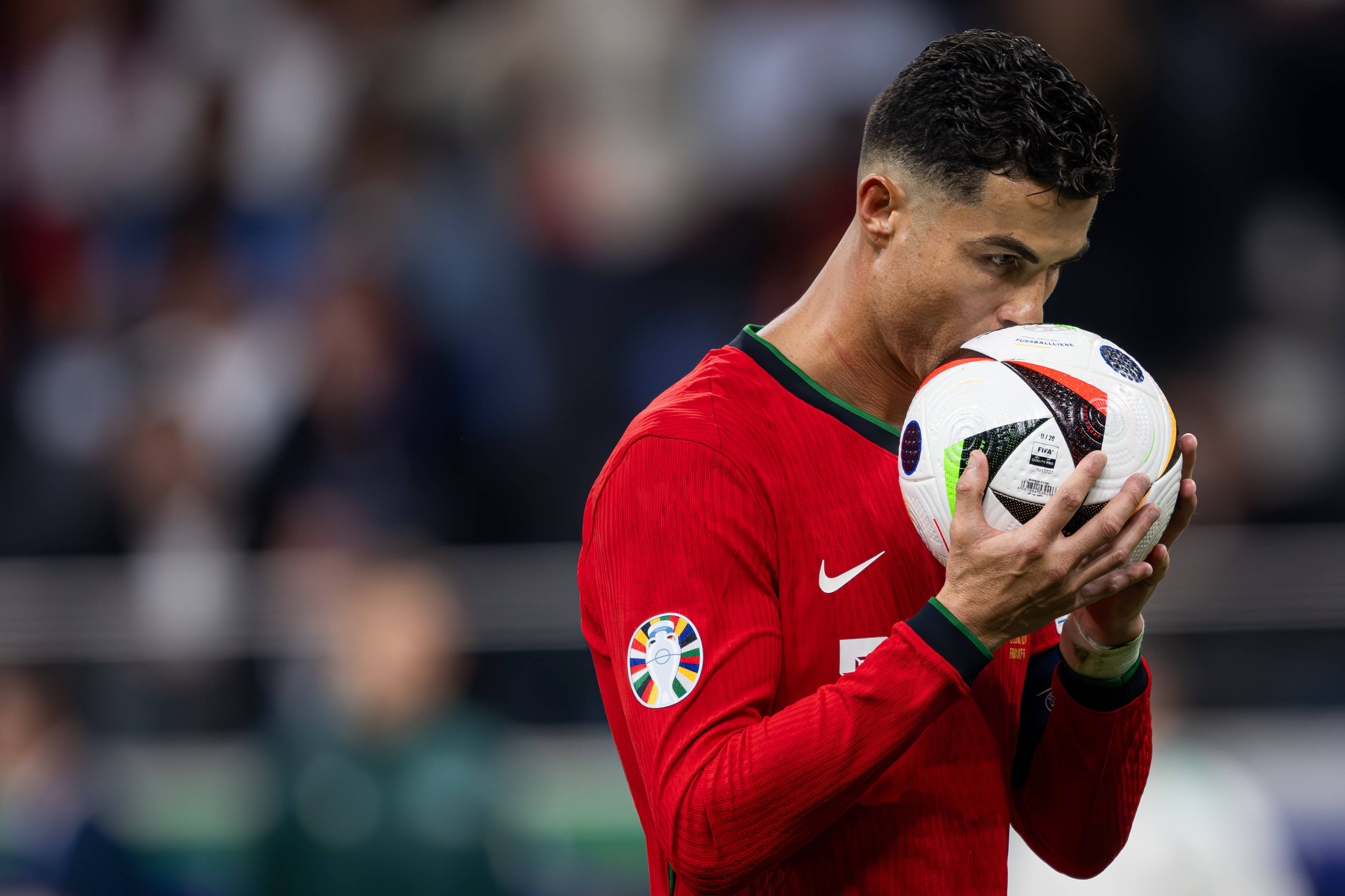 华体会体育-西班牙国家队在欧预赛中取得豪取三分  第2张 华体会体育-西班牙国家队在欧预赛中取得豪取三分  第2张